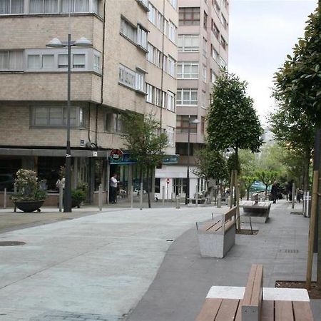 Hostal Liste Station Ла-Корунья Экстерьер фото