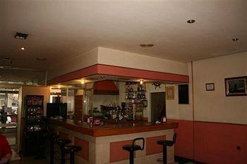 Hostal Liste Station Ла-Корунья Экстерьер фото